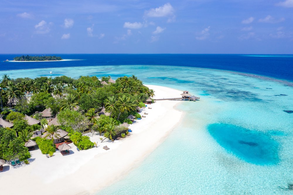 Madi Hiyaa at Banyan Tree Vabbinfaru thumbnail 4